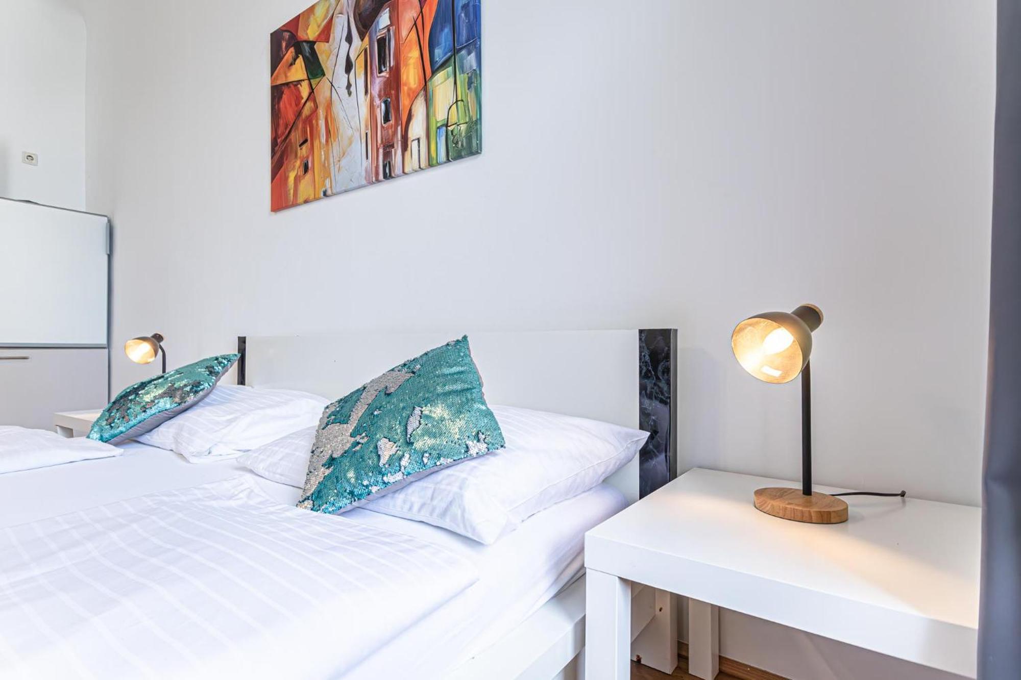 Peaceful And Stylish 2 Bedroom Cozy Atmosphere *