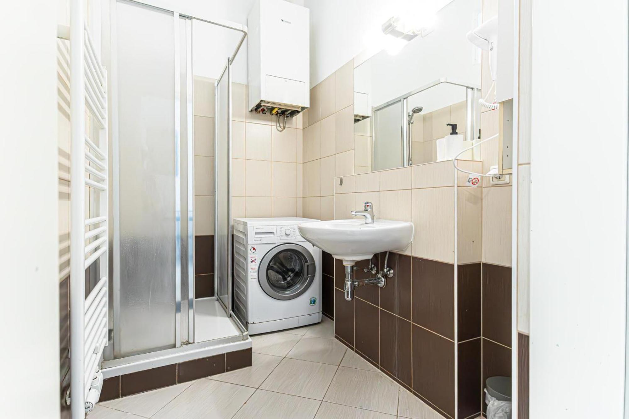 Apartment Peaceful And Stylish 2 Bedroom Cozy Atmosphere