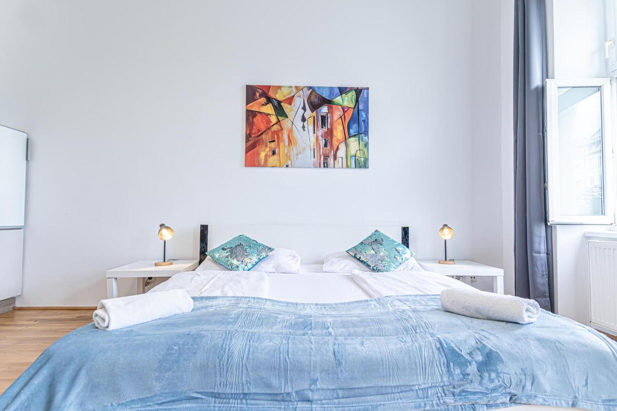 Peaceful And Stylish 2 Bedroom Cozy Atmosphere Apartment Wien